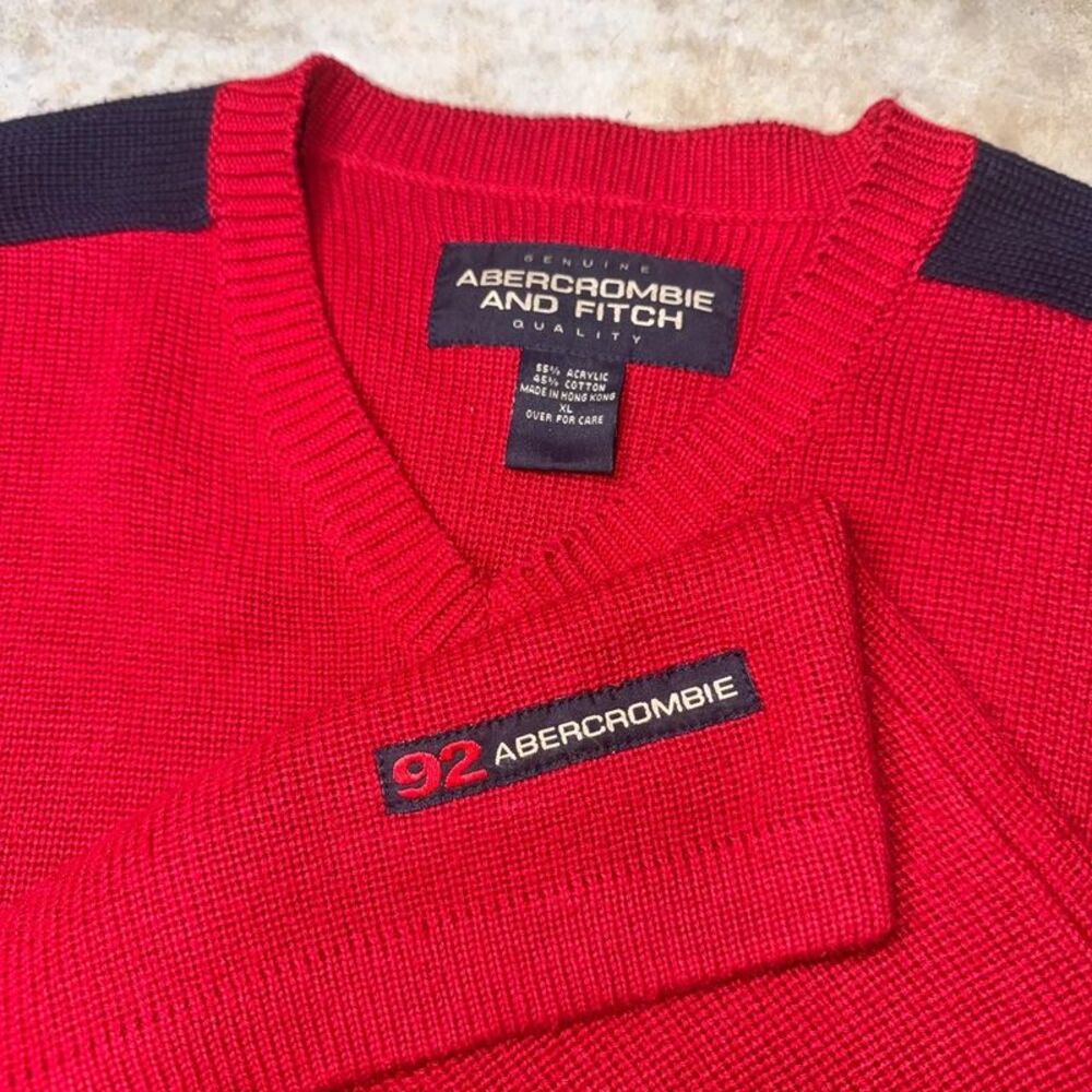 Vintage Abercrombie & Fitch Red Sweater Men’s Size XL 90s